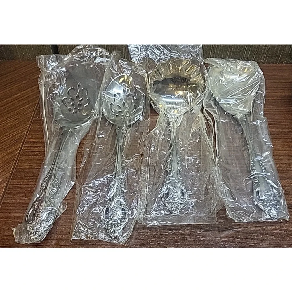 NEW Oneida Community Brahms Stainless Steel Serving 4 Piece SET NOS